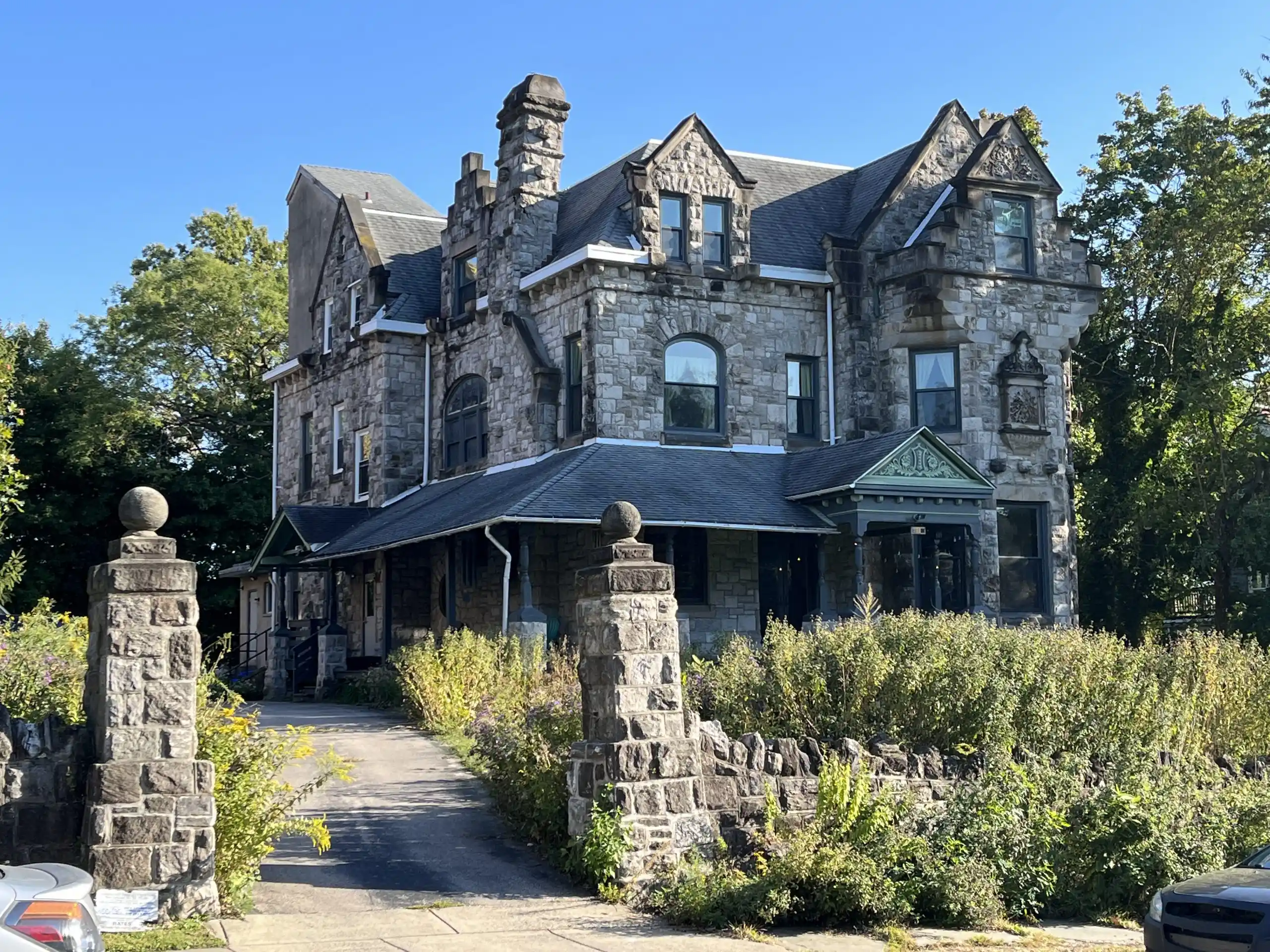 Patrick Grugan’s psychotherapy office exterior in Philadelphia providing professional counseling services.